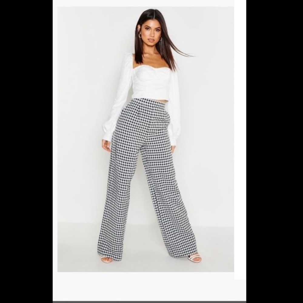 Boohoo wide leg pants